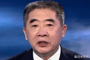 Standing Hands on Lap Smile